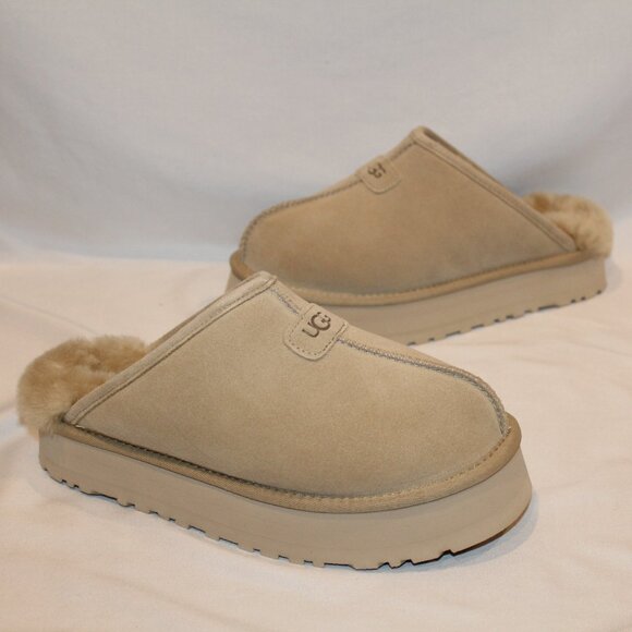 NIB UGG WOMEN'S DISCOQUETTE SUEDE SHEARLING LINED SLIPPERS TAN - Picture 2 of 7